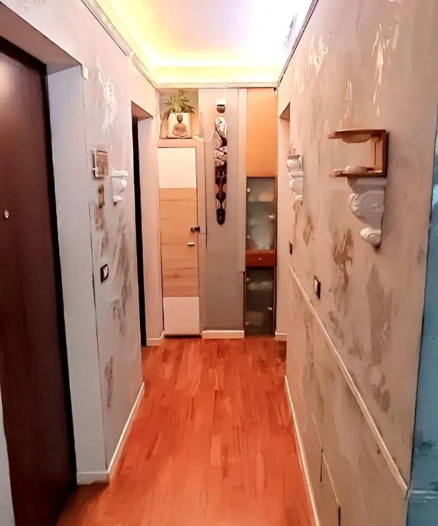 Zamboni House Deluxe 2 Apartment Bologna Italy