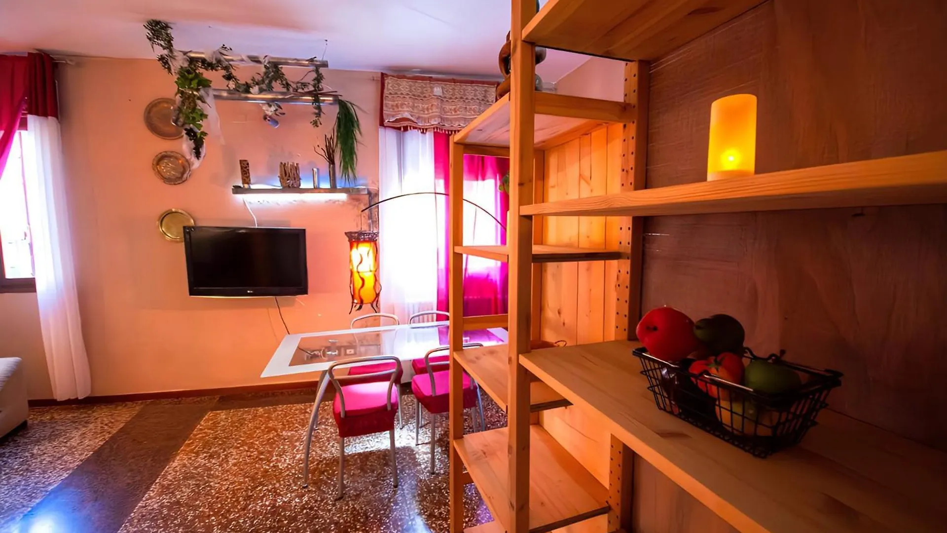 Apartmán Zamboni House Deluxe 2 Boloňa 0*,